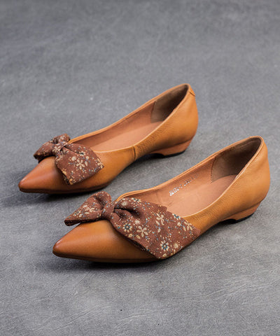 Zapatos planos con punta y suela blanda con lazo de camello retro hechos a mano 