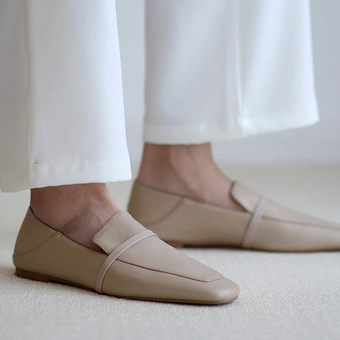 Mocasines planos de piel de vaca con punta cuadrada para mujer, zapatos casuales sin tacón, novedad primavera otoño 2024, zapatos blancos sencillos para mujer. 