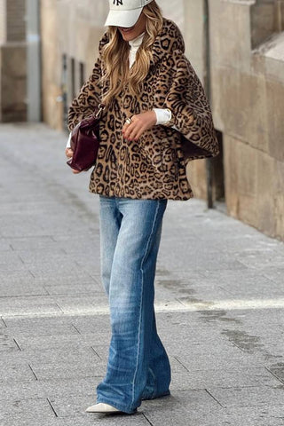 Constanza Fleecemantel mit weiten Ärmeln und Leopardenmuster 