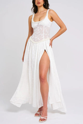 Vestido largo Ulissa verde claro con escote cuadrado, textura jacquard y abertura alta 