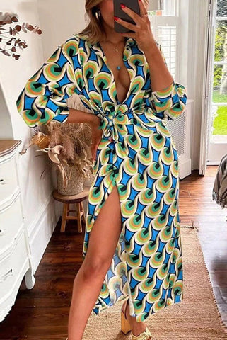 Love Many Ways – Bedrucktes Midi-Hemdkleid mit Wickel- und Schlitzdesign zum Binden 