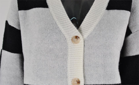 Autumn Winter Women's Plaid Stitching Knitwear Cardigan Sweater Coat