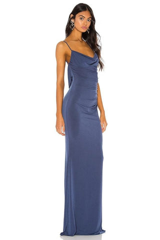 Lila – Rückenfreies Maxikleid mit Wasserfallausschnitt und Spitze 