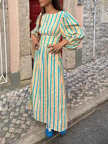 Gestreiftes Midikleid