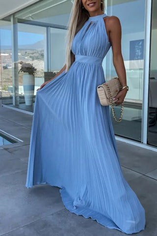 Neckholder-Plissee-Swing-Kleid 