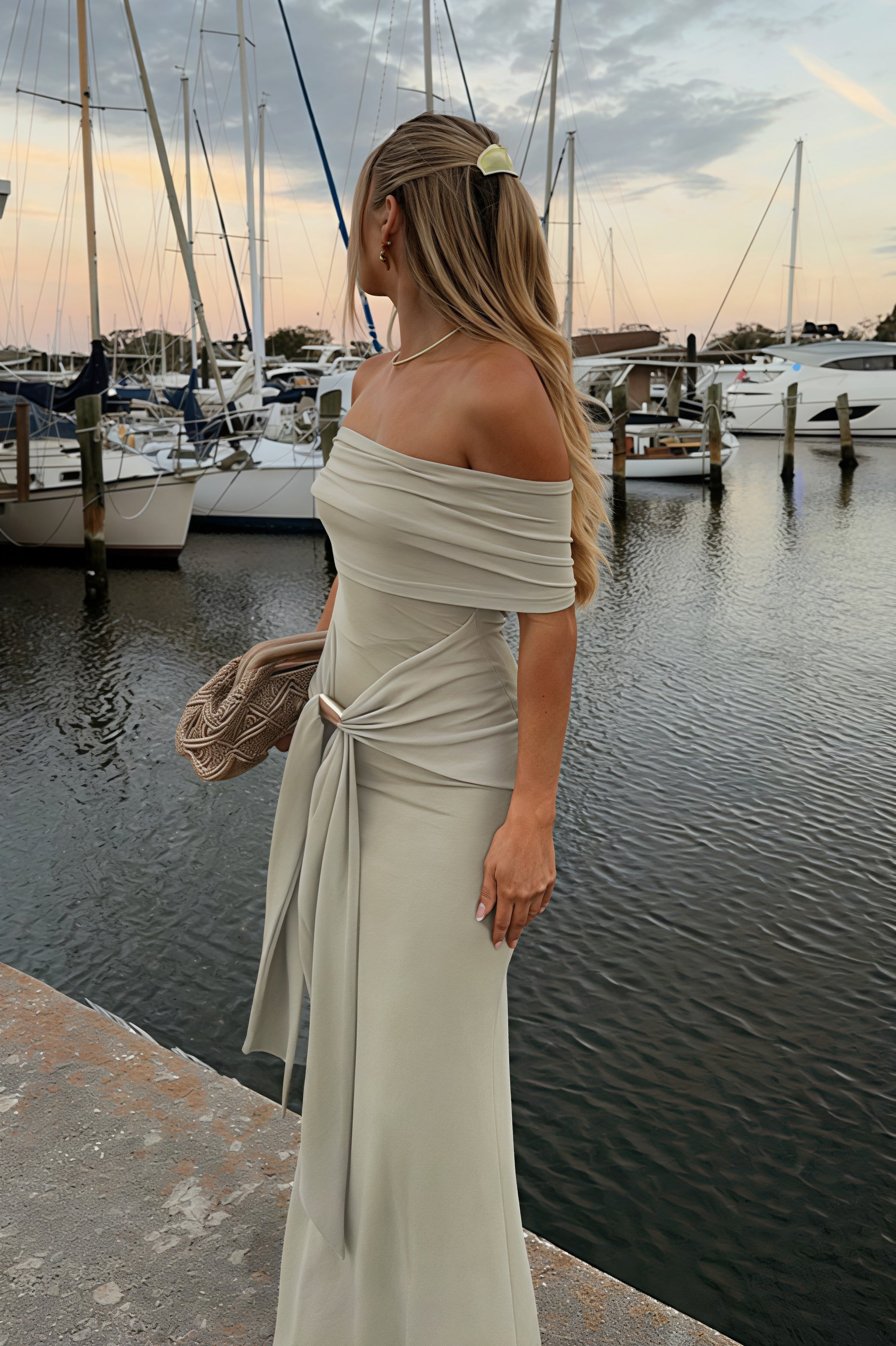 Off Shoulder Tie Strap Bodycon Maxi Dress