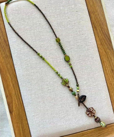Collar colgante de cuentas con bloques de colores hecho a mano 
