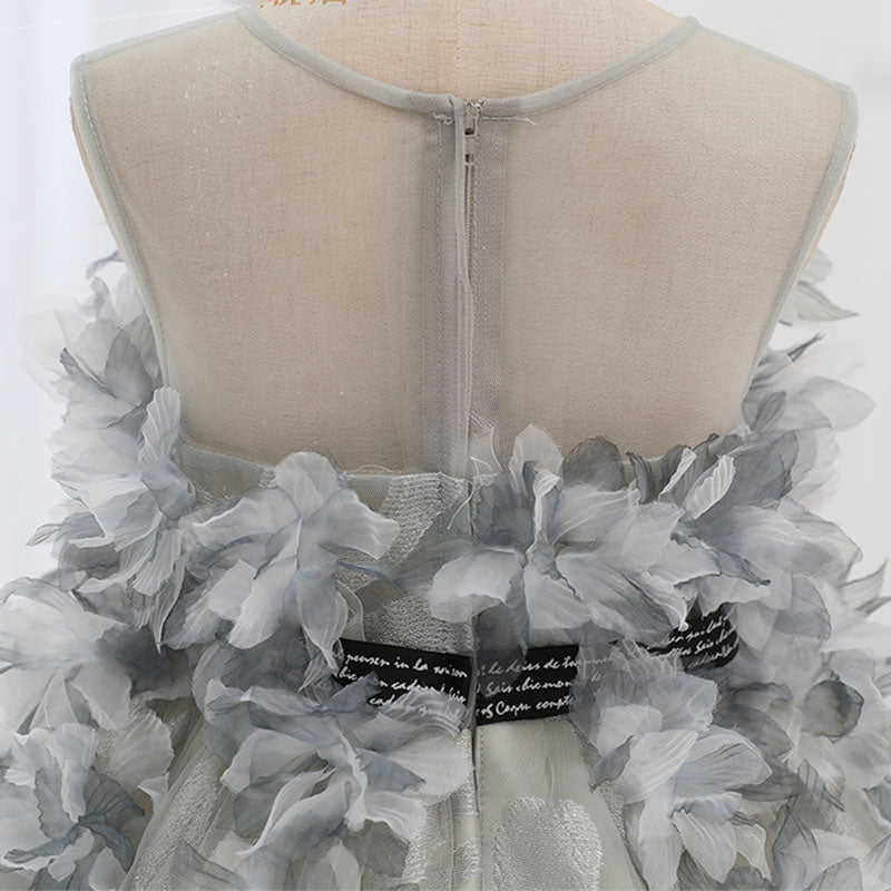 Kommunionkleid für Mädchen, luxuriöses Partykleid, flauschiges, formelles Prinzessinnenkleid mit vielen Blütenblättern für Babys 