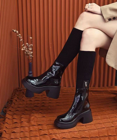Nuevas botas de tacón grueso con empalme de piel sintética en color naranja 