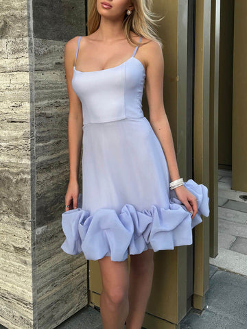 Vestido mini bustier con volantes 