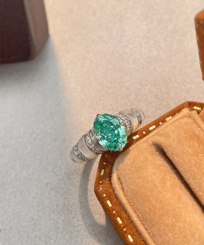 Anillos boutique de plata de ley verde con incrustaciones de piedras preciosas y circonitas 