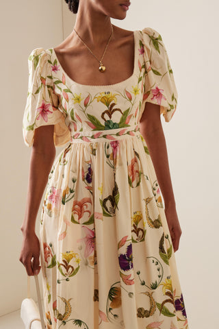 Vestido midi con cuello cuadrado, mangas abullonadas y bordado floral 
