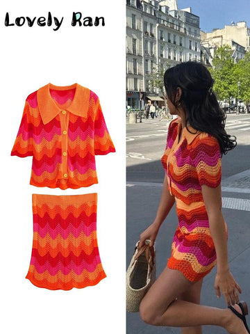 Conjunto de falda corta tejida con rayas de ondas dulces para mujer, conjunto de dos piezas de verano 2024, top de manga corta para mujer, minifaldas. 