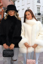Elegant Fur Collar Paneled Cape Coat