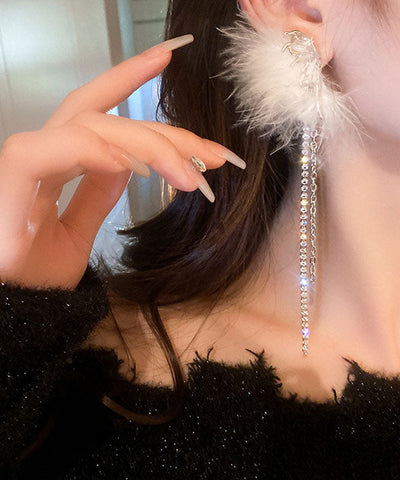 Pendientes colgantes con borlas y plumas de mariposa de circonita de aleación blanca a la moda 