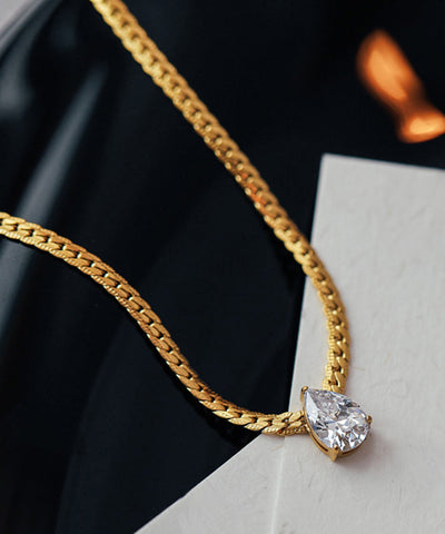 Collar moderno con colgante de gota de agua de circón y oro de 14 quilates bañado en cobre dorado 