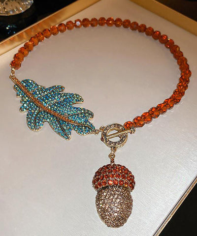 Collar vintage con colgante de hojas de cristal y circonita de aleación de café 
