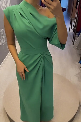 Single Tonight – Formelles Maxikleid mit gerüschtem, unregelmäßigem Ausschnitt und halblangen Ärmeln 