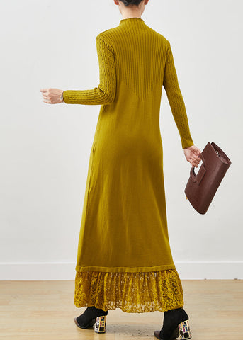 Vestido tipo suéter de punto con encaje y patchwork amarillo, corte entallado para primavera 