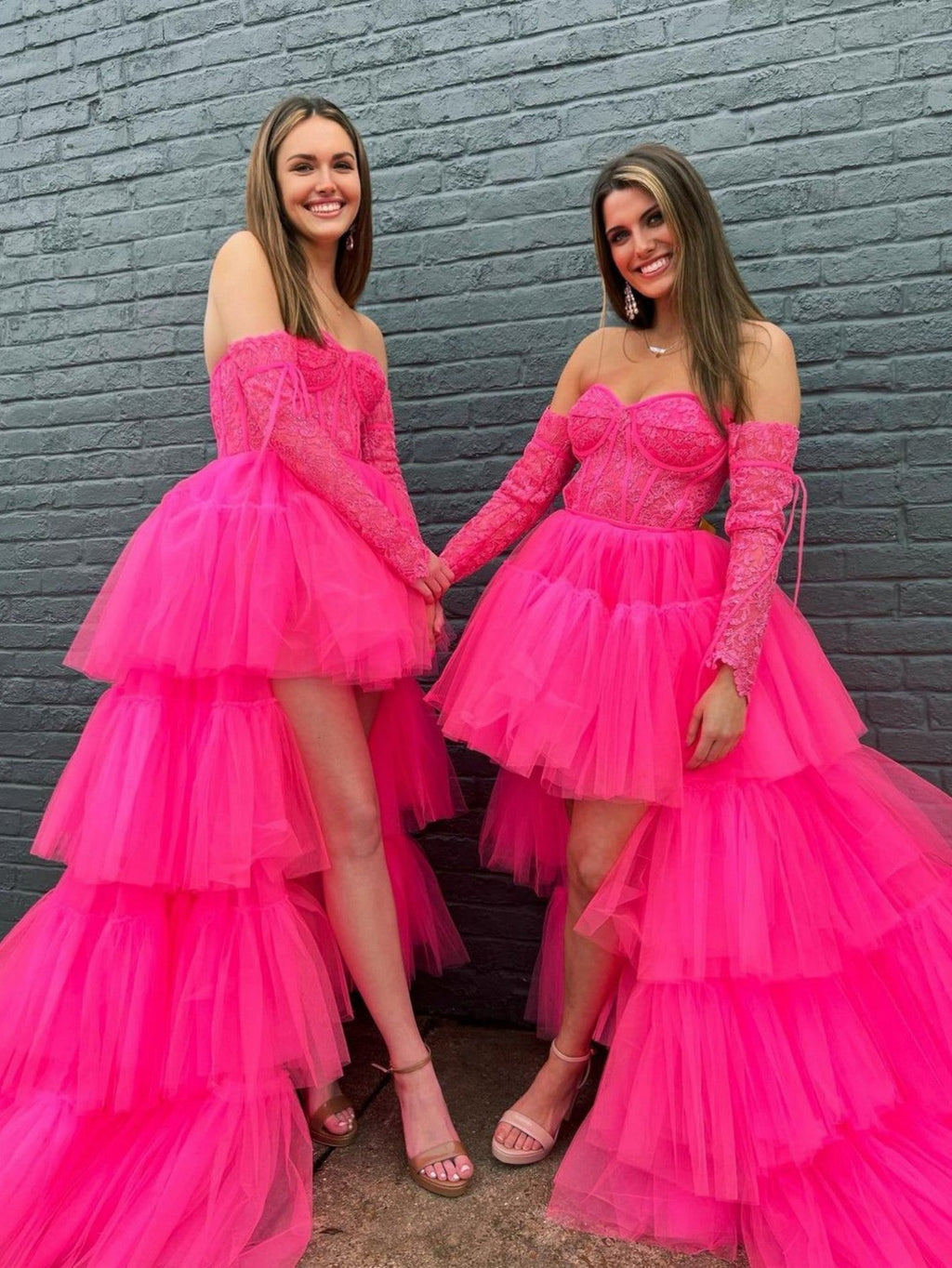 Vestido de fiesta de tul escalonado, asimétrico, sin tirantes y corte A