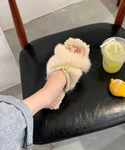 Stilvolle Splicing Fuzzy Pelz Hausschuhe Schuhe Braun Nagel Perle 