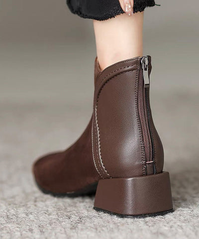 Elegante, klobige Wildlederstiefel in Braun 