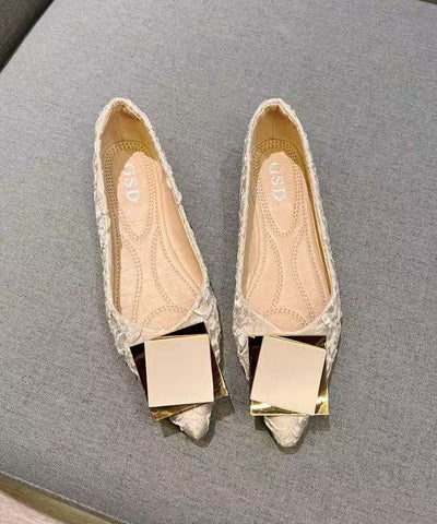 Elegantes zapatos planos con punta puntiaguda y lentejuelas en azul Satia 