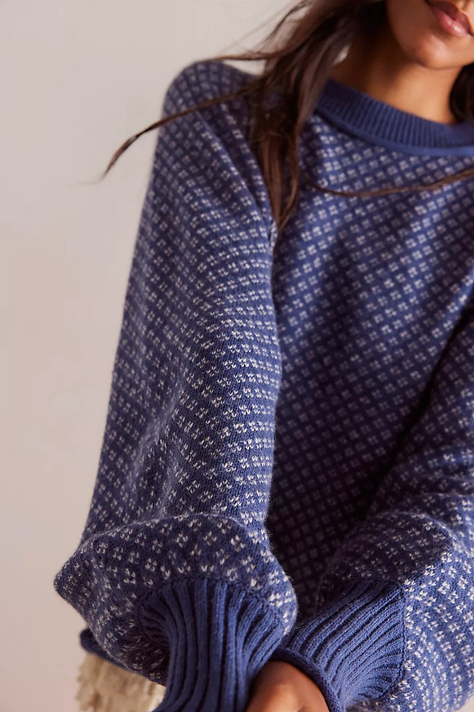 Dotted Panel Loose Crew Neck Sweatshirt