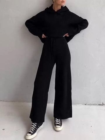 Conjunto de dos piezas de suéter holgado de color sólido con cuello redondo, capucha y mangas largas + pantalón con cordón ajustable 