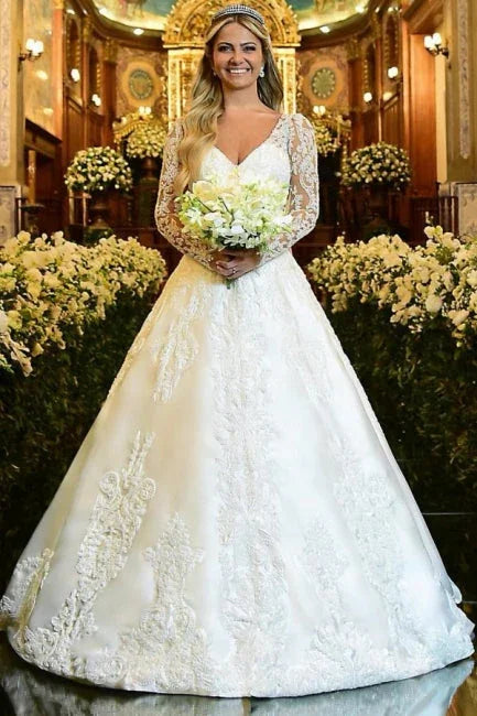 Charming A-Line Lace Sweetheart Long Sleeve  Wedding Dress With Appliques