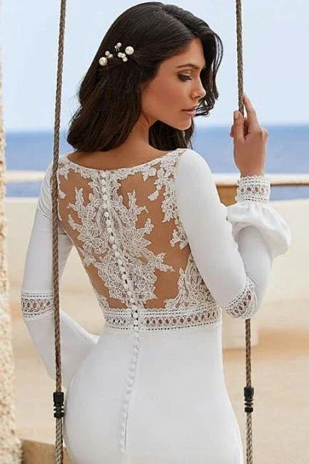 Bezaubernde, säulenförmige Satin-Hochzeitskleider mit langen Ärmeln und Applikationen