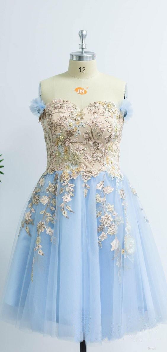 Charming Light Sweetheart Homecoming Dress with Appliques