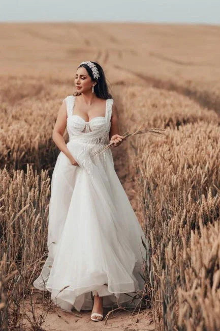 Bezauberndes langes ärmelloses A-Linien-Brautkleid aus Tüll mit Spitze