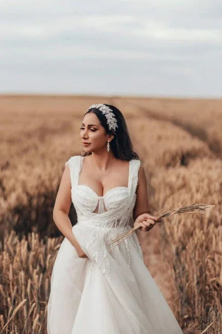 Bezauberndes langes ärmelloses A-Linien-Brautkleid aus Tüll mit Spitze