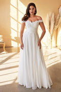 Langes schulterfreies Brautkleid