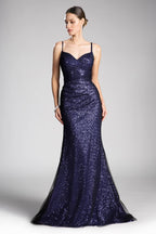Langes Pailletten-Abendkleid in Übergröße