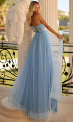 Perlenbesetztes A-Linien-Abendkleid