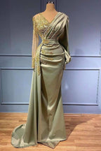Klassisches Meerjungfrauen-Ballkleid mit V-Ausschnitt, langes Ballkleid mit Applikationen und langen Ärmeln