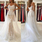 Elegantes Meerjungfrauen-Abendkleid mit Spitzenapplikationen und Spaghettiträgern