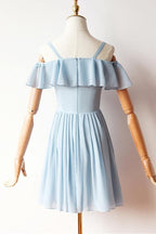 Vestido de fiesta corto de gasa con mangas frías