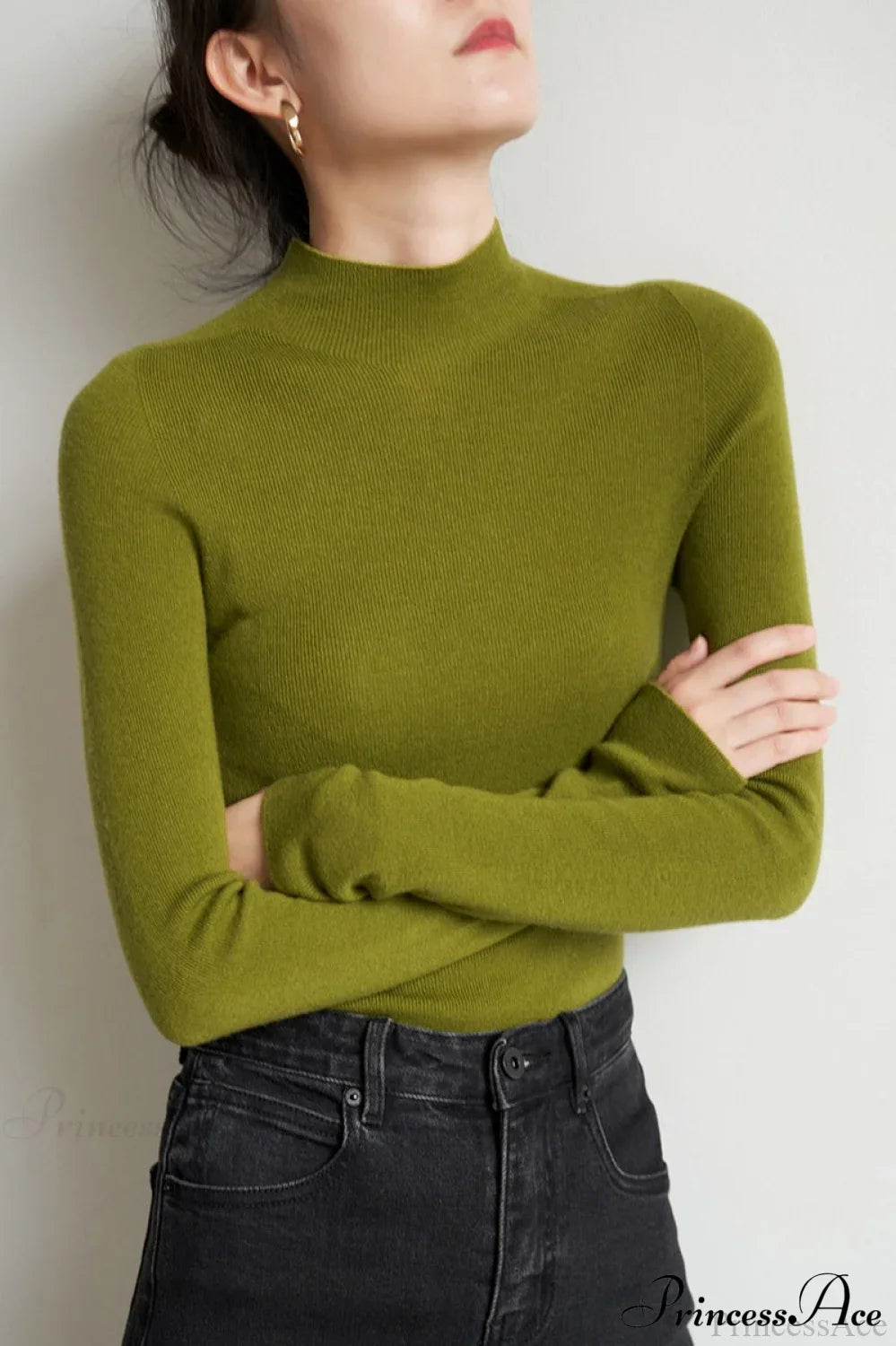 CorpCore Seamless Mock Neck Wool Knit Top
