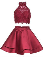Süßes zweiteiliges kurzes Promi-Kleid aus Spitze und Satin, Homecoming-Kleid