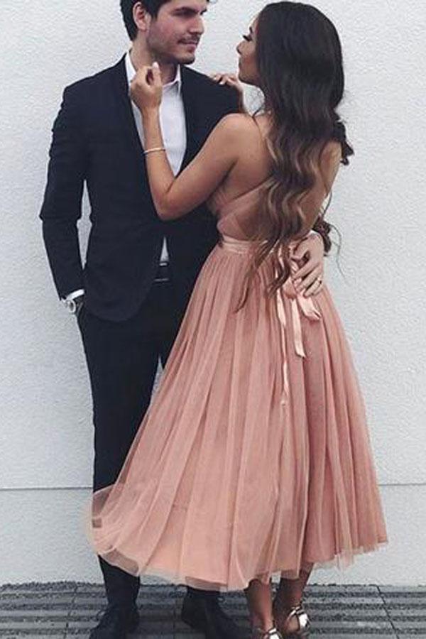 Süßes V-Ausschnitt Tüll Kurzes Ballkleid Homecoming Kleider