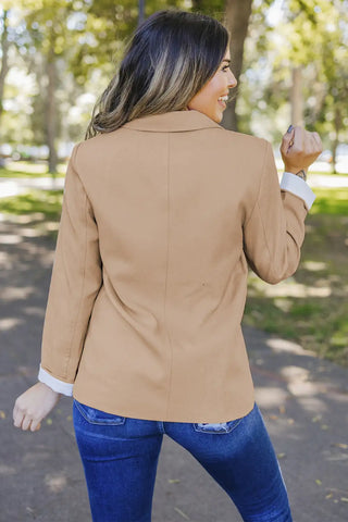 Blazer con cuello de solapa color albaricoque 