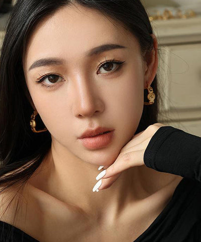 Casual Gold Metal Relief Portrait Hollow Out Hoop Earrings