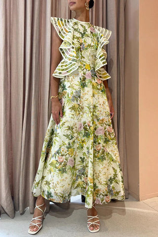 Romantisches Midikleid mit Blumenmuster und Schnürung auf der Rückseite und Rüschenärmeln 