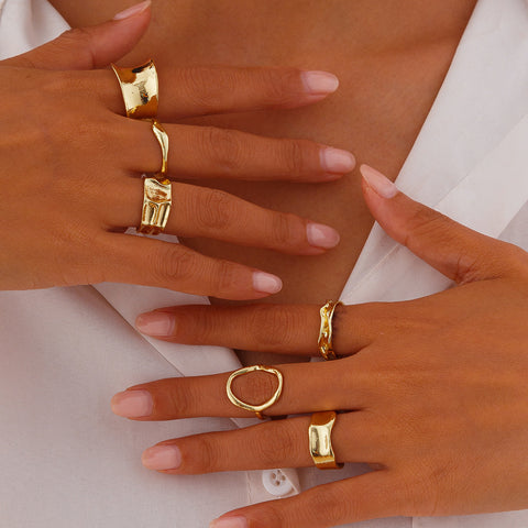 Unregelmäßiges verstellbares Ringset - Gold und Silber 