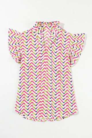 Blusa con volantes y estampado de chevrones en multicolor 