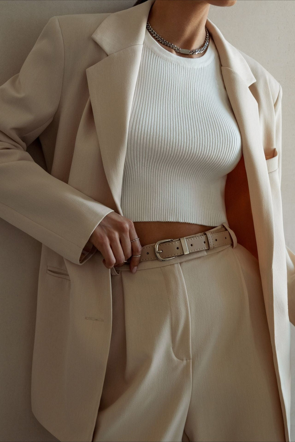 Solid Cropped Knit Top