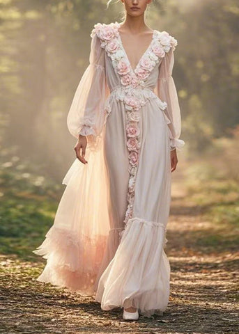 Vestidos de gasa con cuello en V, decorados con flores y patchwork arrugado para primavera 